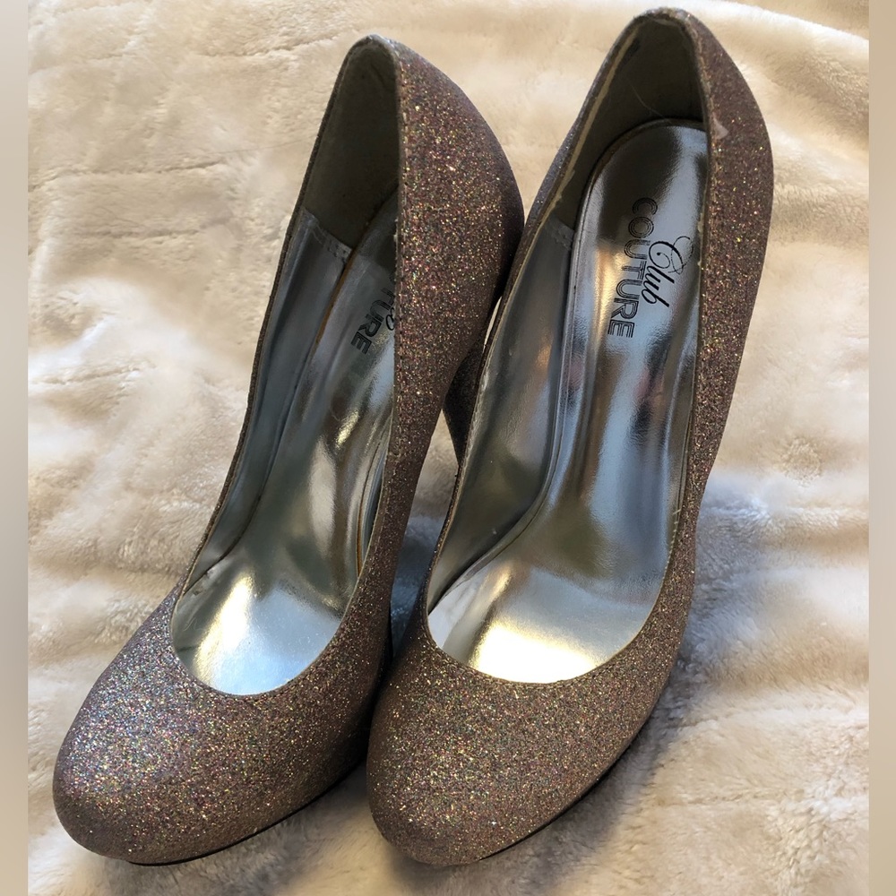 Pink sparkly platform stilettos. Size 8. Fits normal to narrow feet. Lightlyused